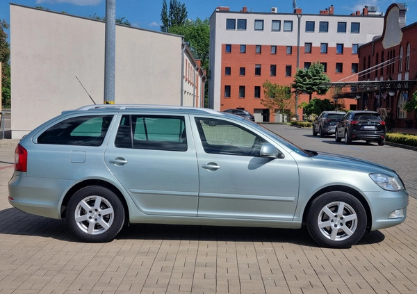 Skoda Octavia cena 19900 przebieg: 193000, rok produkcji 2009 z Żary małe 704